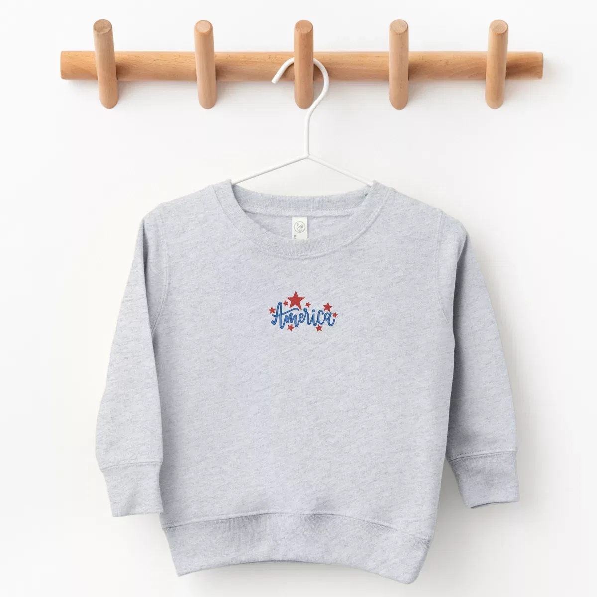 Детский свитшот для девочек с вышивкой Embroidered America Stars The Juniper Shop, Heather Grey — фото 2