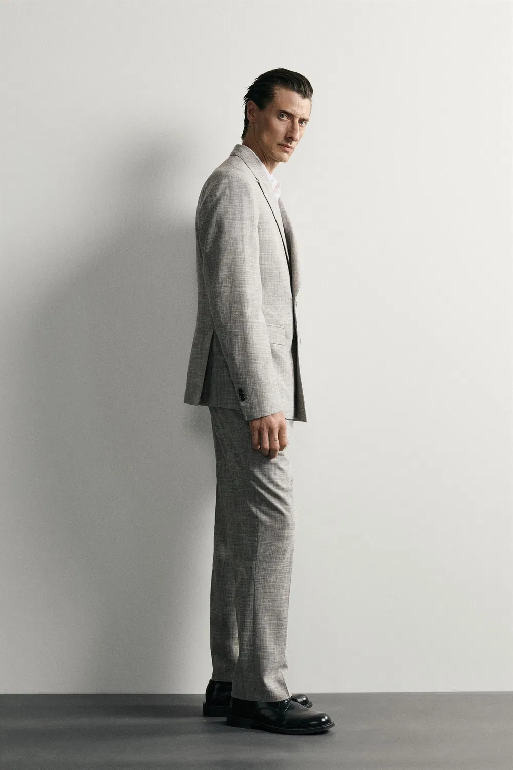 Брюки от костюма из шерстяной смеси в клетку со складками. ZARA, Light grey — фото 4