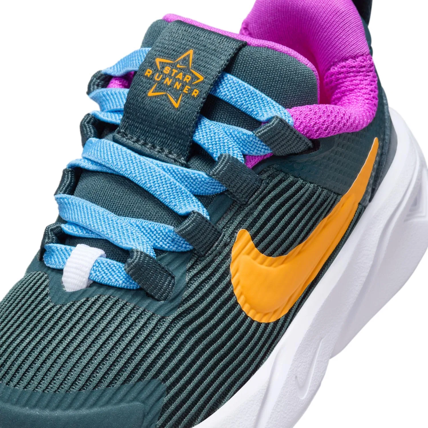 Детские кроссовки для мальчиков с вертикальным трикотажным рисунком Star Runner 4 NIKE, Deep Jungle Sundial Hyper Violet — фото 2