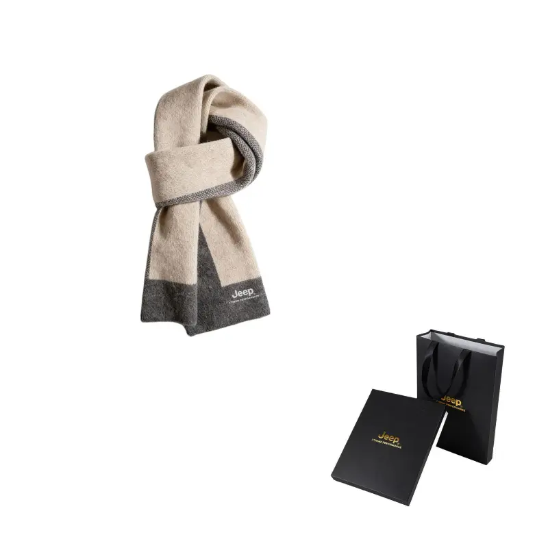 

Шарф вязаный Unisex из 70% кашемира и 30% шерсти Jeep, хаки