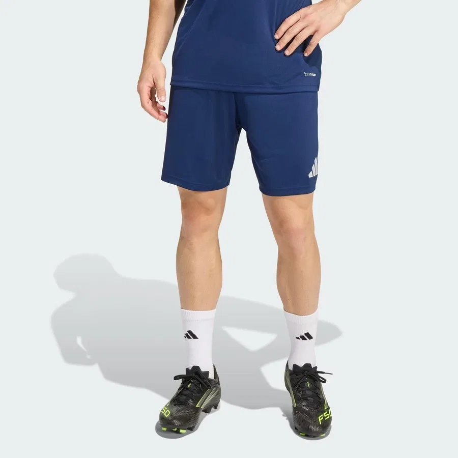 Спортивные шорты с длиной до колена adidas, Темно-синий