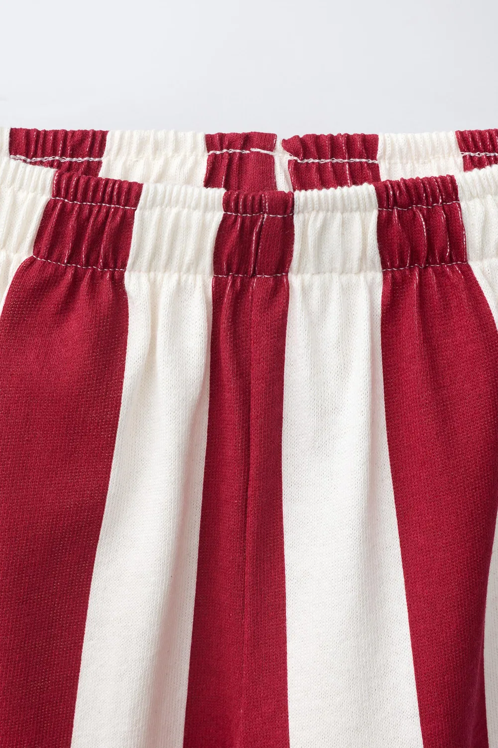 Спортивный комплект: футболка в полоску и брюки. ZARA, Red — фото 4