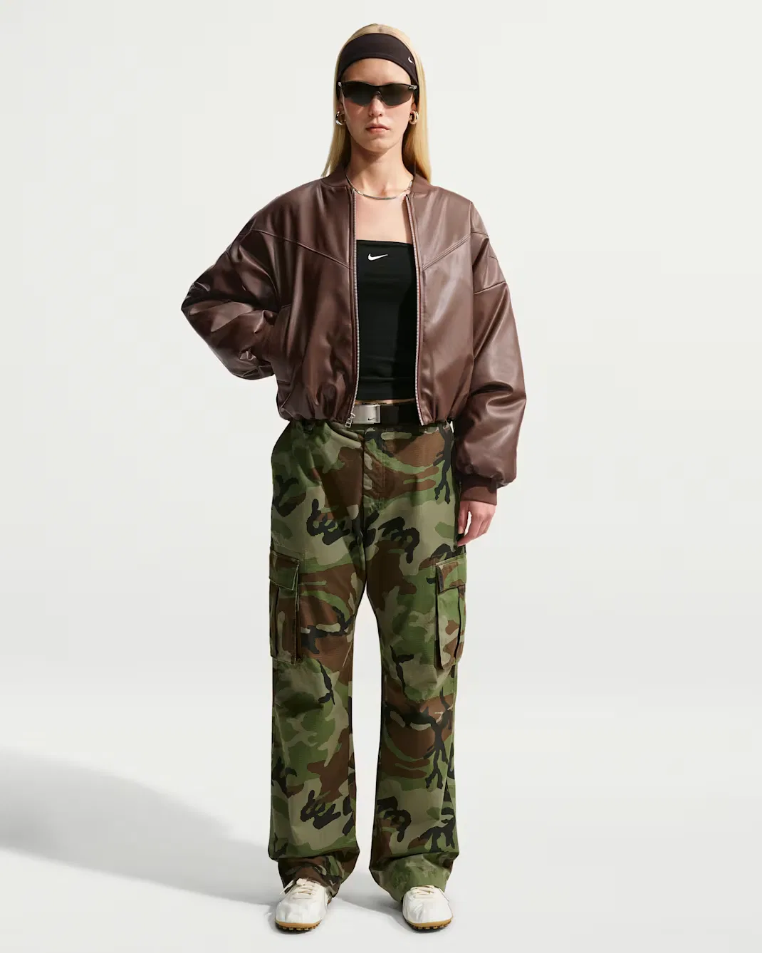 Женская куртка-бомбер Therma-FIT Nike Sportswear, Cacao Wow/Cacao Wow — фото 4