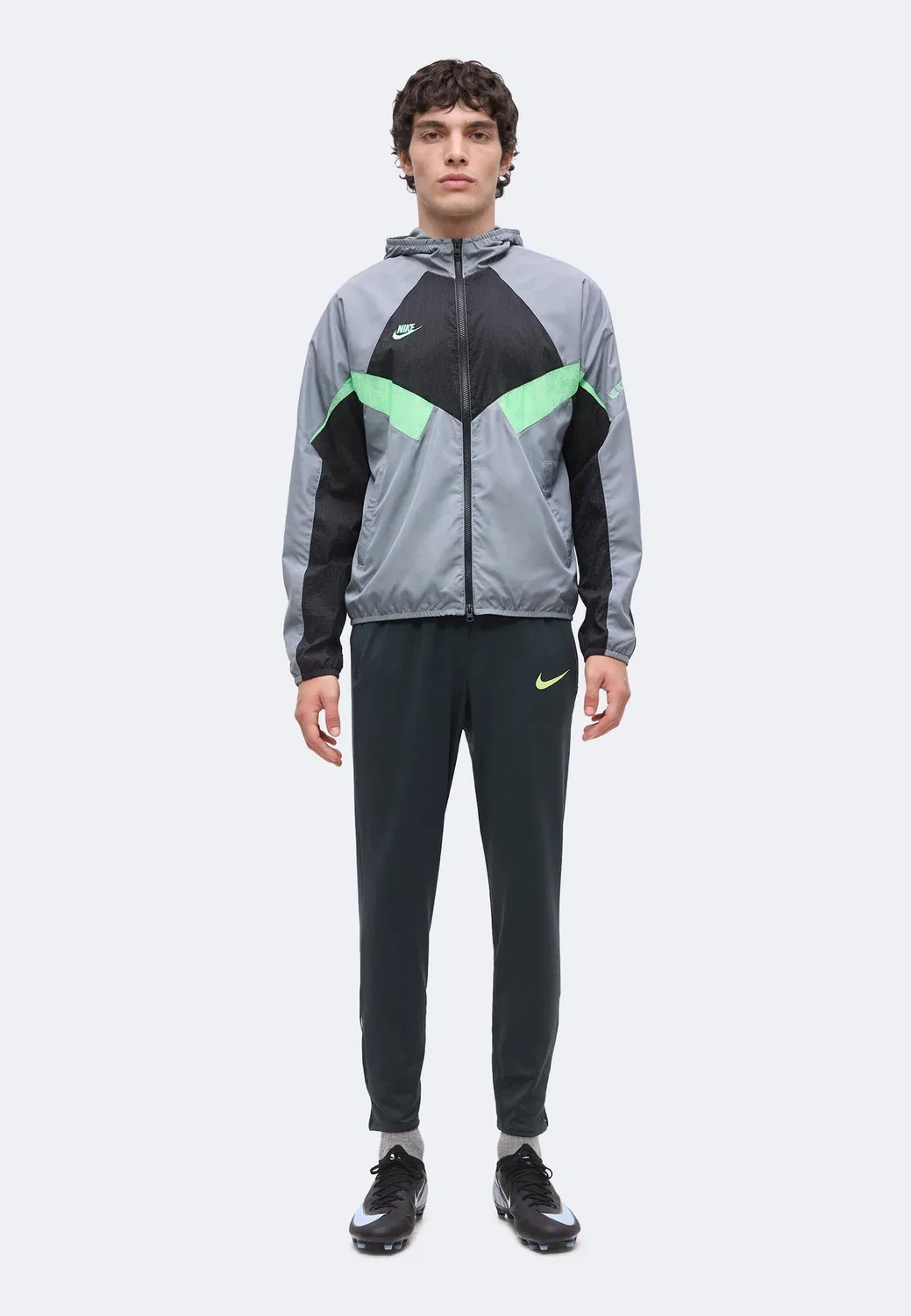 Тренировочная куртка Nike Performance, Illusion Green/Cool Grey/Black — фото 2
