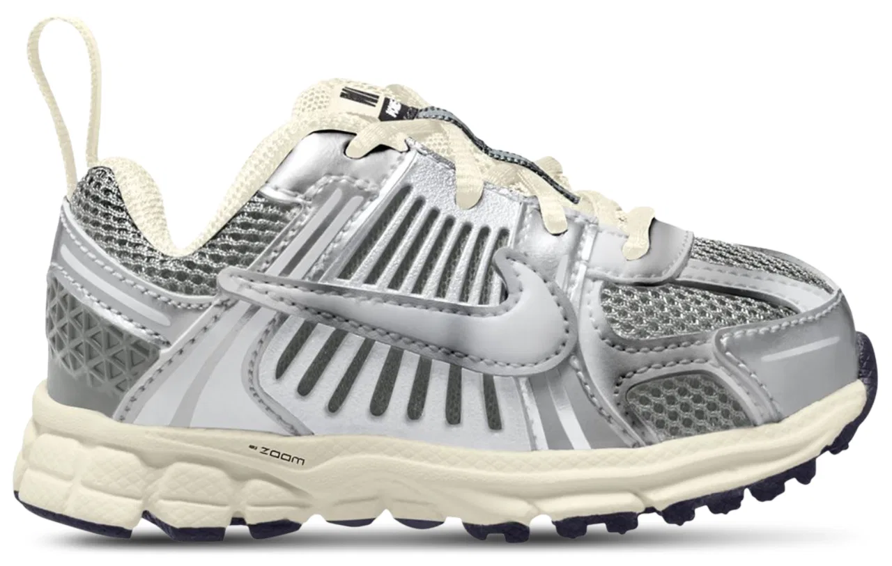 Кроссовки для мальчиков Vomero 5 Nike, цвет Gray/Silver/Black