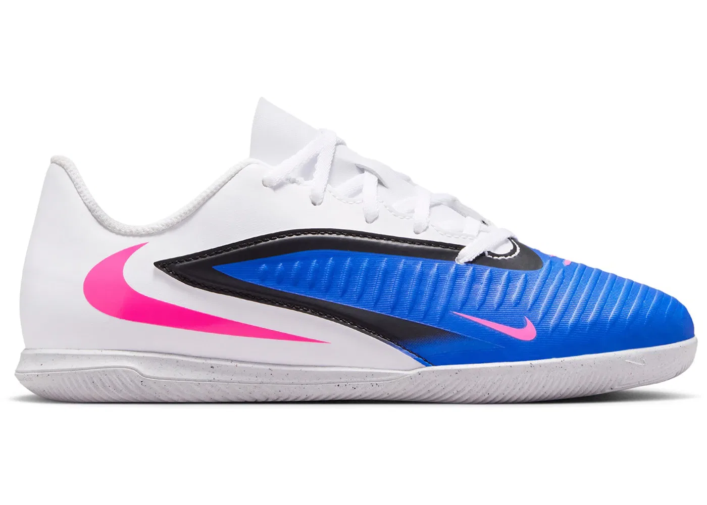 Детские кроссовки для мальчиков с принтом Nike Phantom 6 Low Club IC Attack Pack, Racer Blue/White/Pink Blast