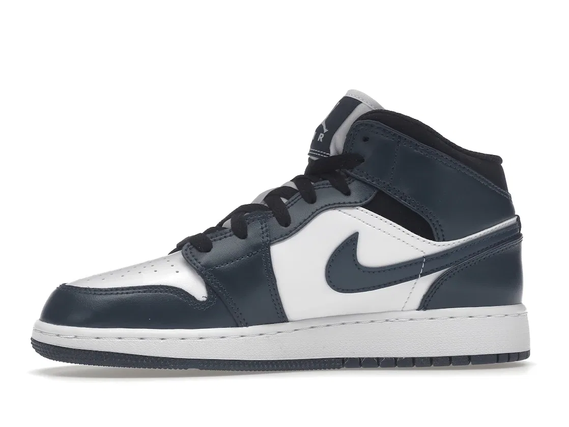 Детские кроссовки Lifestyle с перфорированным носком Jordan 1 Mid, Armory Navy/White-Black — фото 3