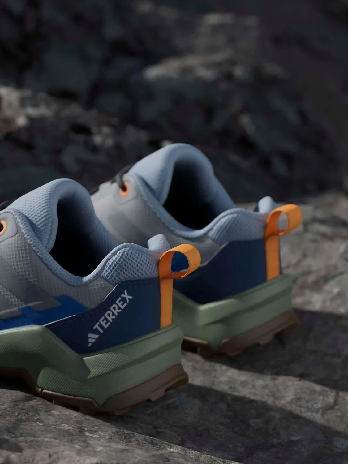 Кроссовки для походов adidas Terrex Ax4r, серый — фото 2