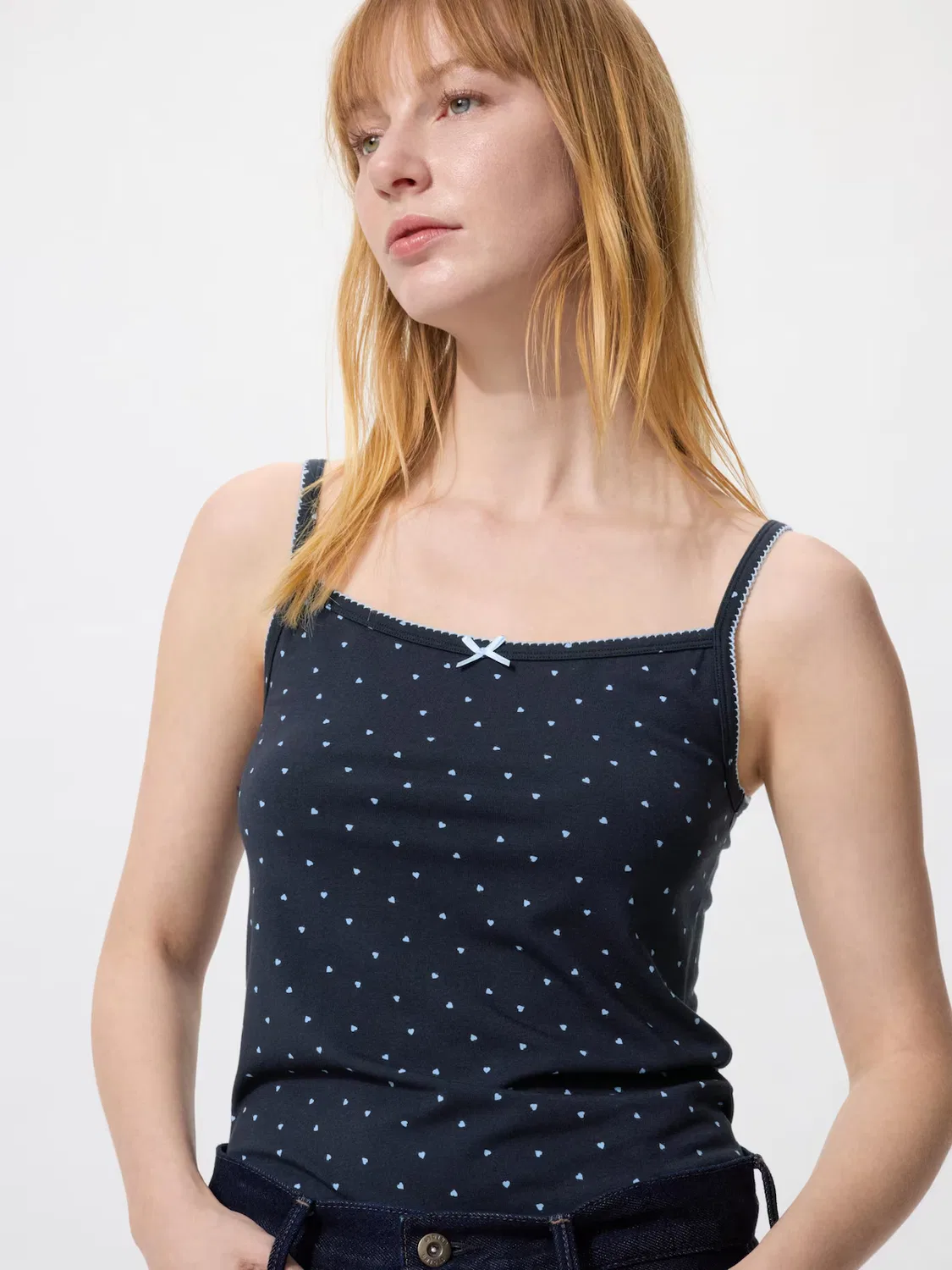 Майка Uniqlo, базовая, темно-синий