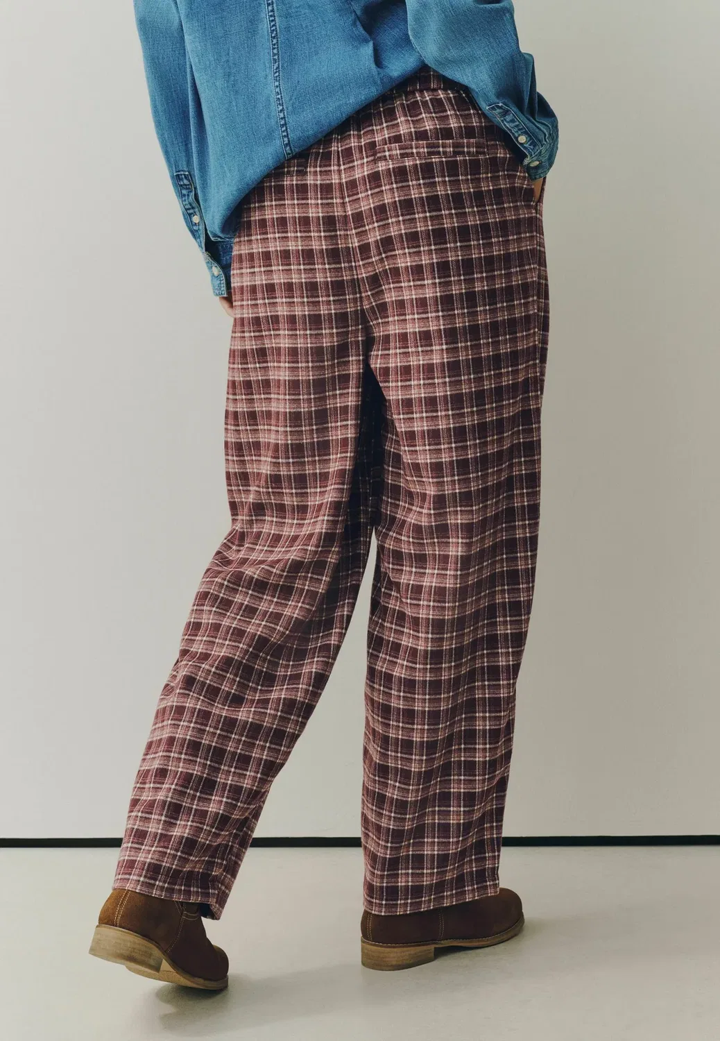 Брюки с закругленными штанинами и ворсом Next, Berry Red Check — фото 3