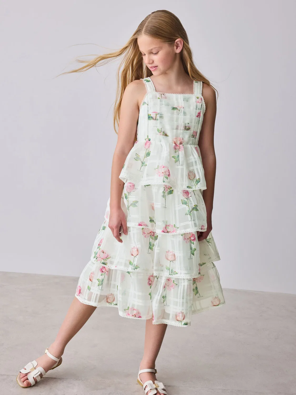 Платье миди из органзы с цветочным принтом, Burnout Organza Floral Tiered Baker by Ted Baker, белый