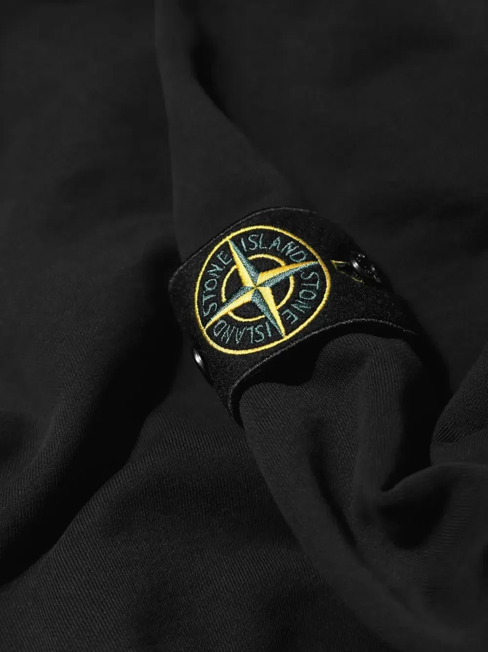 Толстовка с рукавами реглан и нашивкой-логотипом Stone Island, черный — фото 3