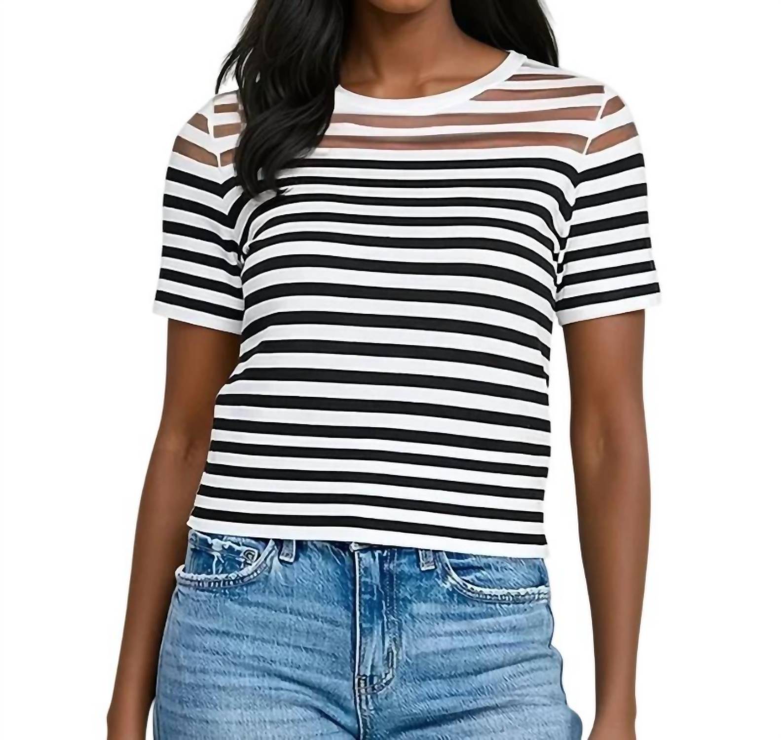 

Футболка "Горжусь своими полосками" в черном цвете Milk & Honey