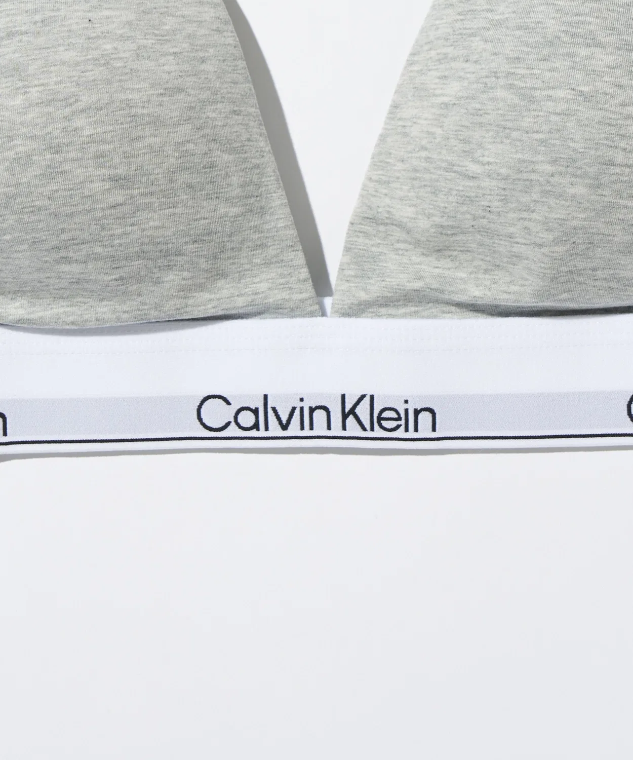 Женский бюстгальтер без косточек с логотипом Calvin Klein QF8498, Черный — фото 3