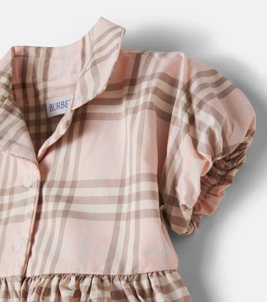 Детский полосатый хлопковый комплект: платье и панталоны Burberry Kids, розовый — фото 4