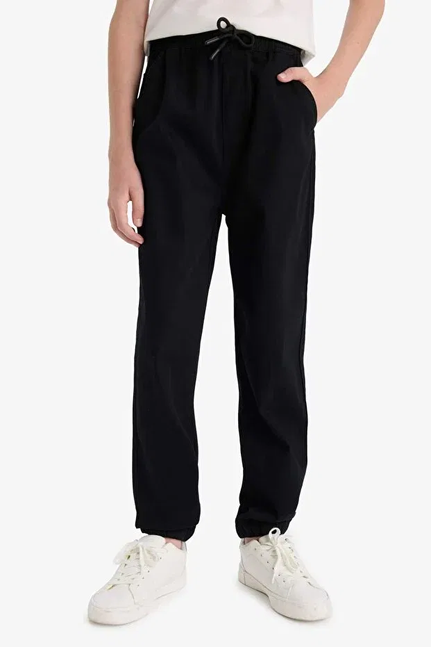 Детские брюки для мальчиков из габардина Jogger fit gabardine trousers for boys Defacto, Черный — фото 4