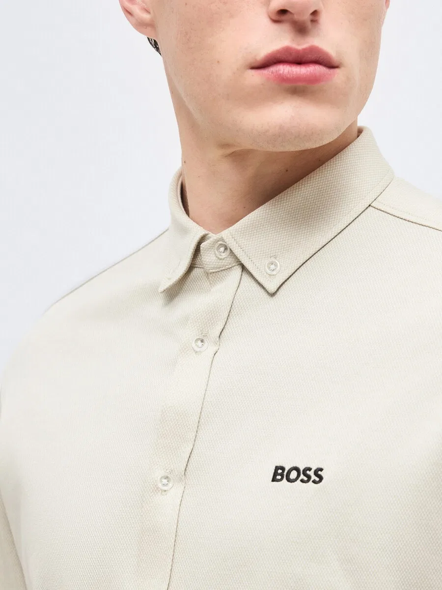 Рубашка BOSS Regular fit Button Up Shirt 'Motion' бежевого цвета — фото 3