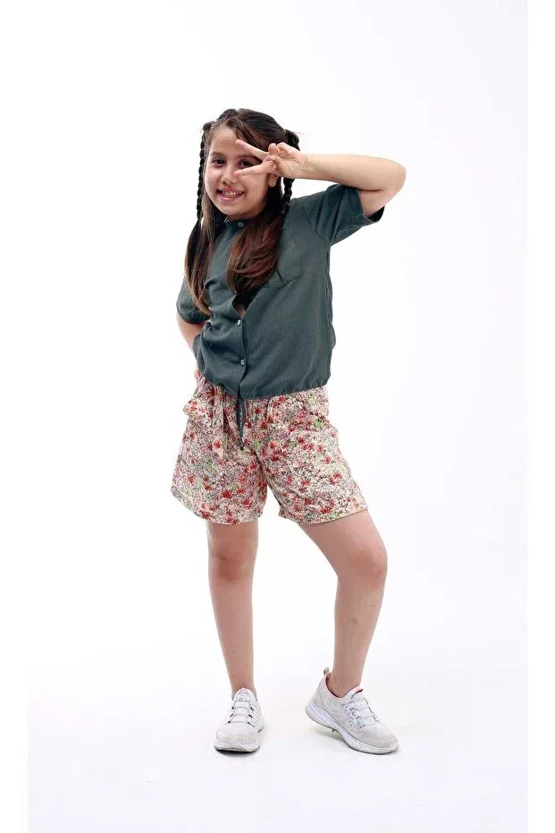 Детские шорты для мальчиков с цветочным принтом Bobby Jr Kidswear, Flower Pattern — фото 4