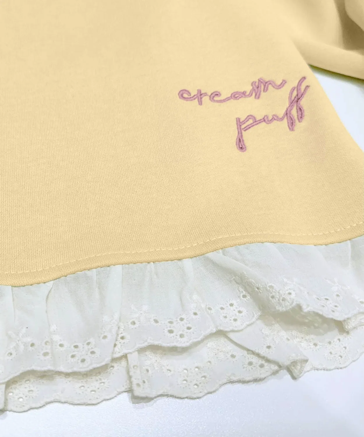 Детский свитшот с длинным рукавомс фриллом aimoha, Off White — фото 3