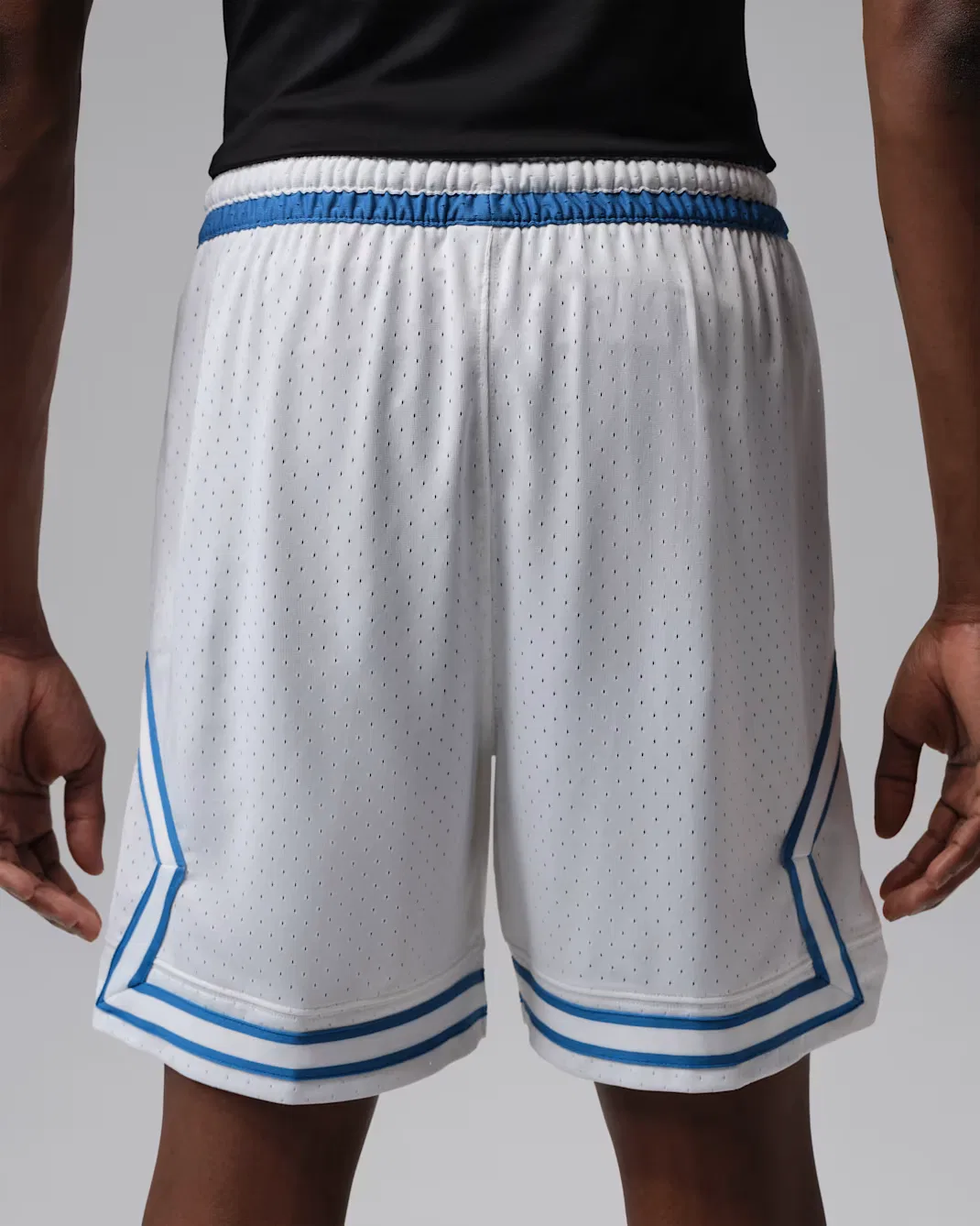 Мужские шорты Dri-FIT 7" из сетчатой ​​ткани с ромбовидным рисунком Jordan Sport, White/True Blue/True Blue — фото 3