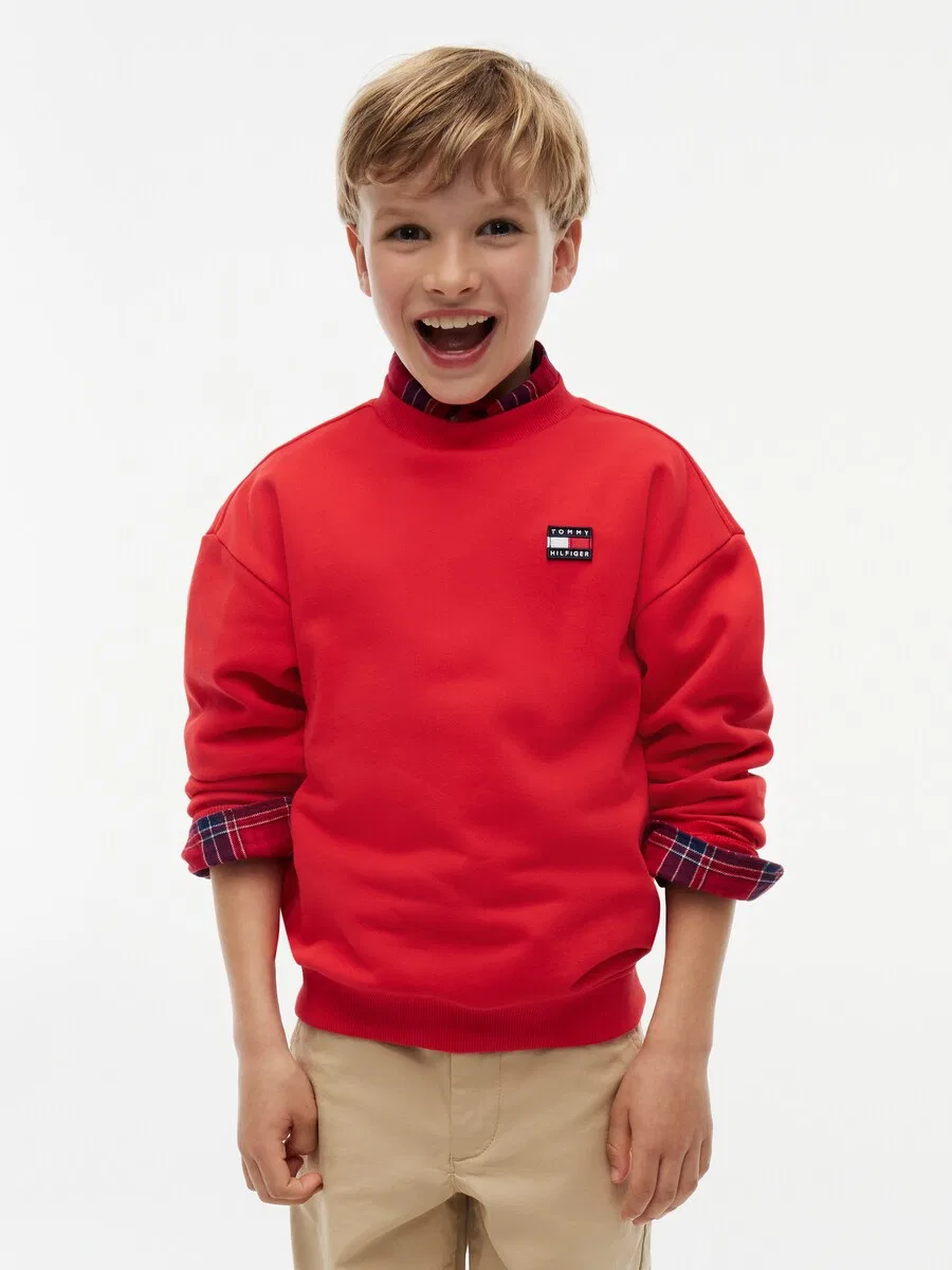 Толстовка TOMMY HILFIGER 'HERITAGE' красного цвета — фото 4