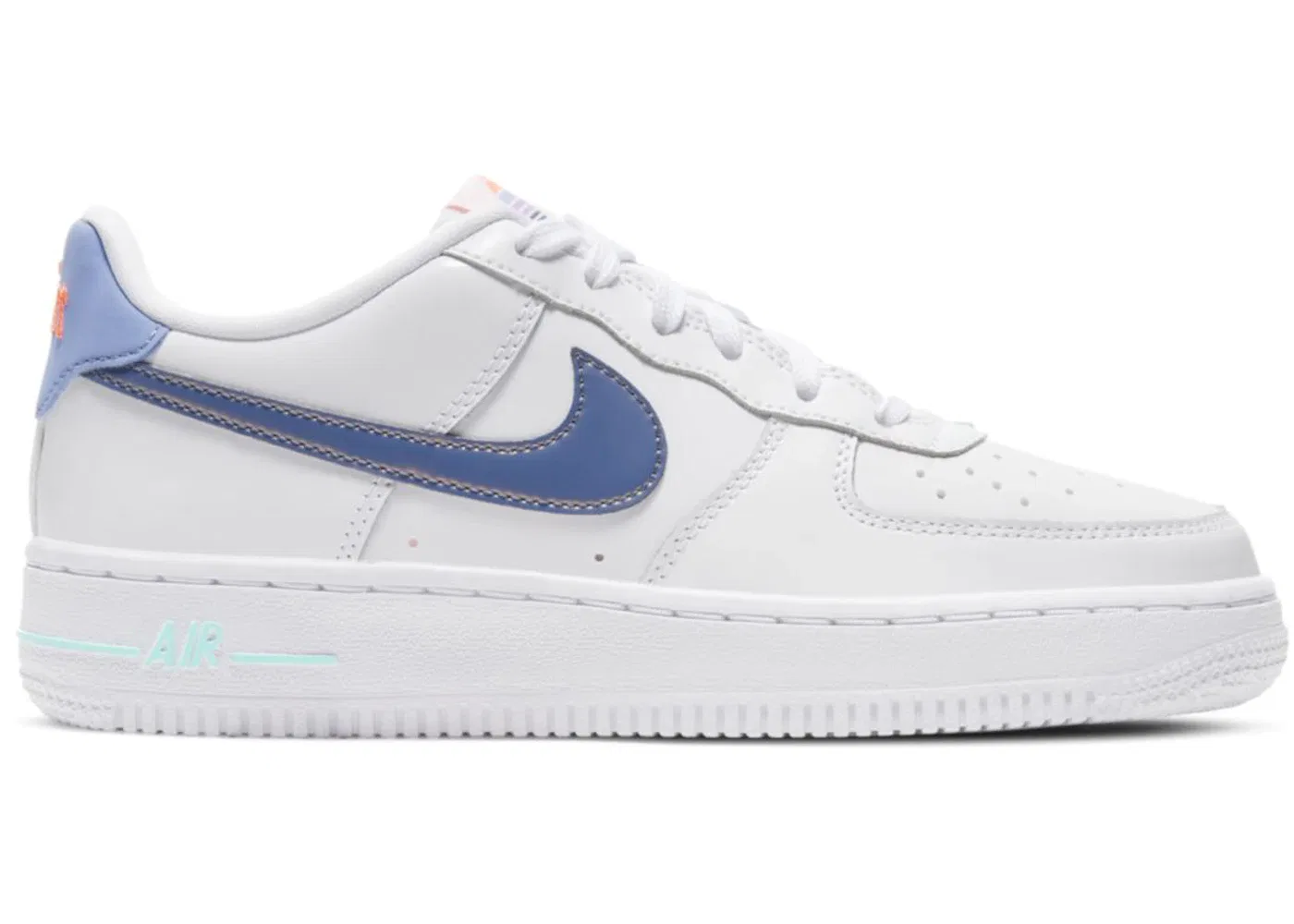Детские кроссовки Lifestyle Nike Air Force 1 Low LV8, White/Light Thistle/Copa/Dark Purple Dust