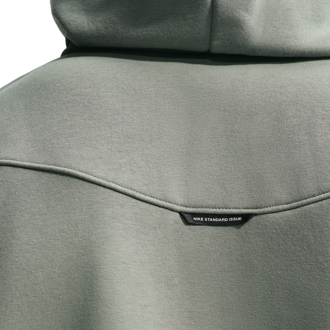 Мужское худи TF SI Brush Hoodie Nike, цвет Dark Stucco/Pale Ivory — фото 4