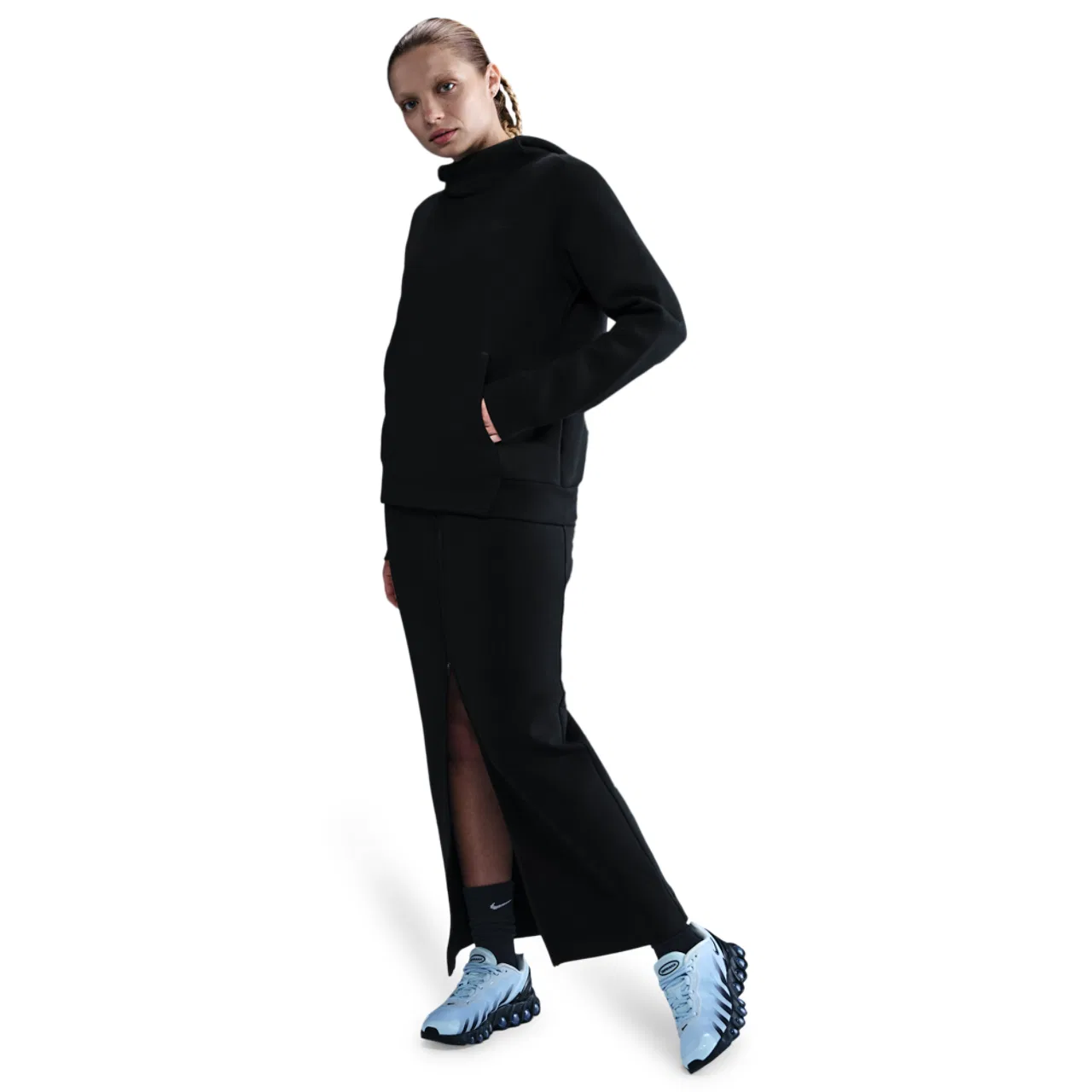 Женское худи NSW Tech Fleece Nike, черный — фото 3