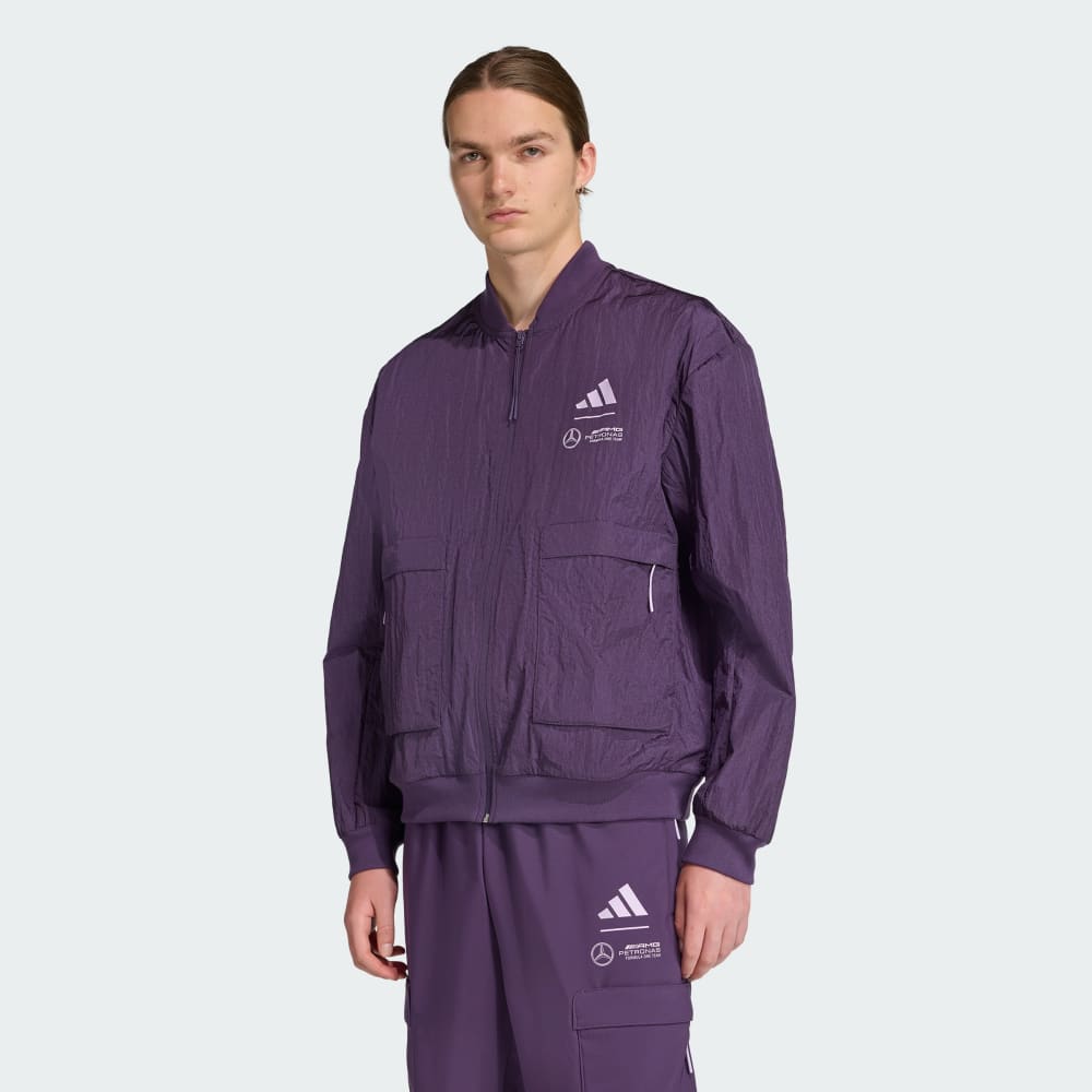 

Бомбер Adidas Mercedes - AMG Petronas Formula One Team Premium Woven Bomber Jacket, цвет Aurora Plum