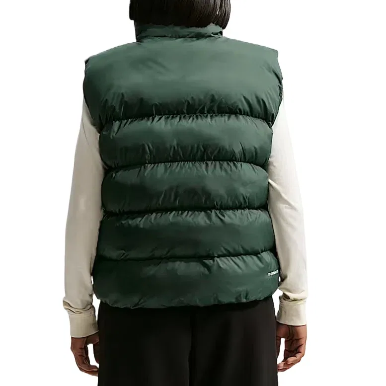 Женский жилет Sportswear Therma-FIT Vest 'Camo Green Sail' Nike, Camo Green/Sail — фото 2