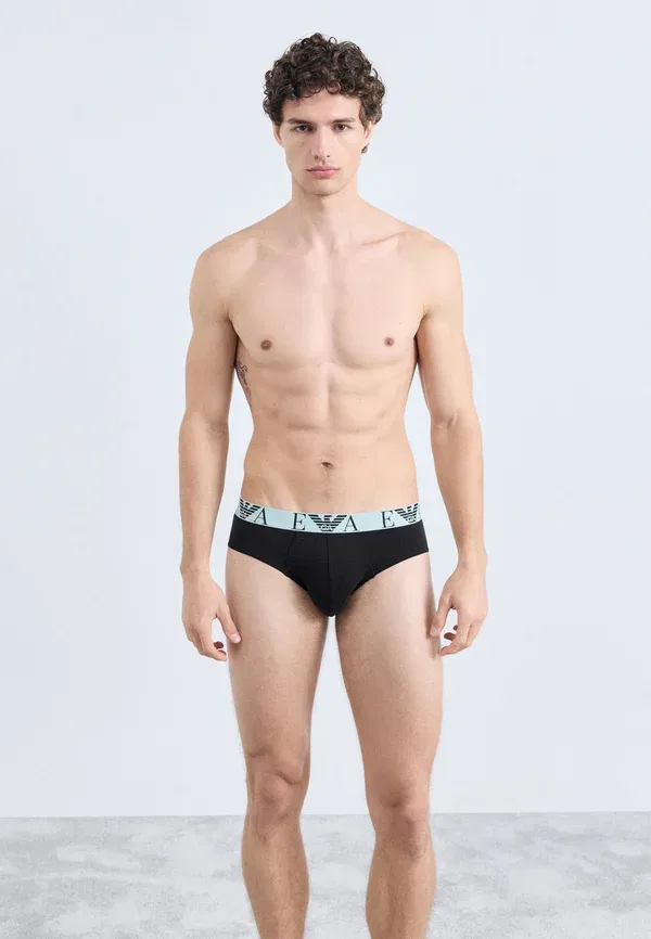Трусы с яркой монограммой, комплект из 3 штук Emporio Armani, черный