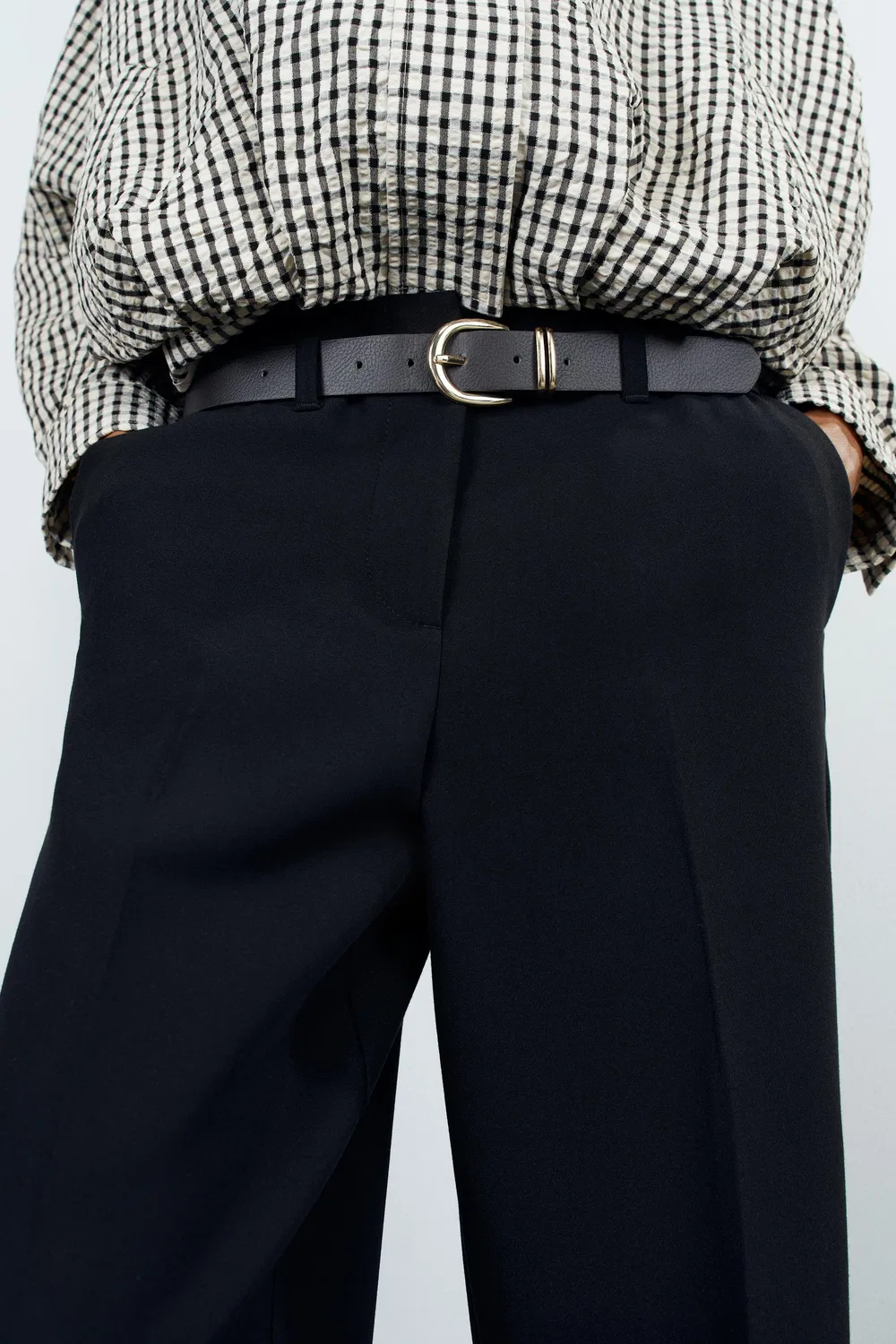 Брюки с поясом и подвернутыми штанинами ZARA, Black — фото 3