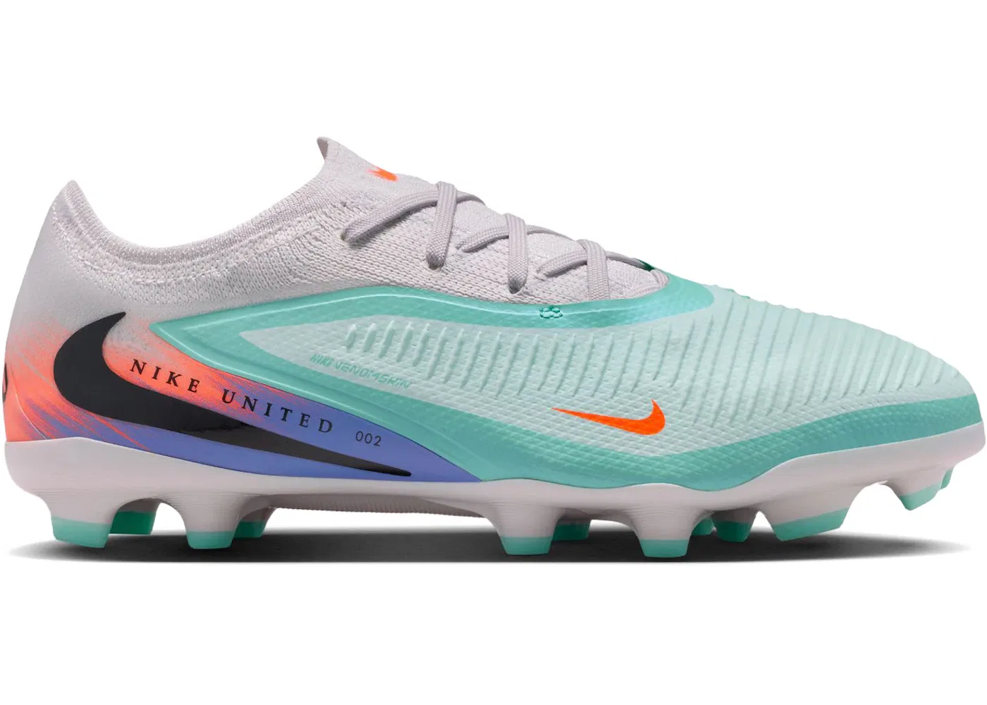 Детские бутсы Nike Phantom 6 Low Pro FG/MG Nike, Pistachio Frost/Hyper Orange