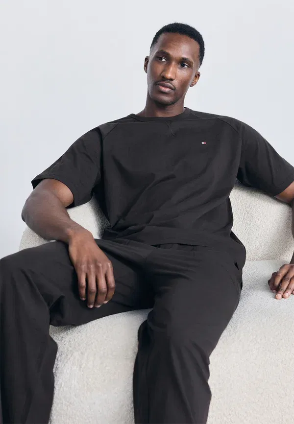 Пижамная футболка Tommy Hilfiger Everyday Essentials Tee, черный
