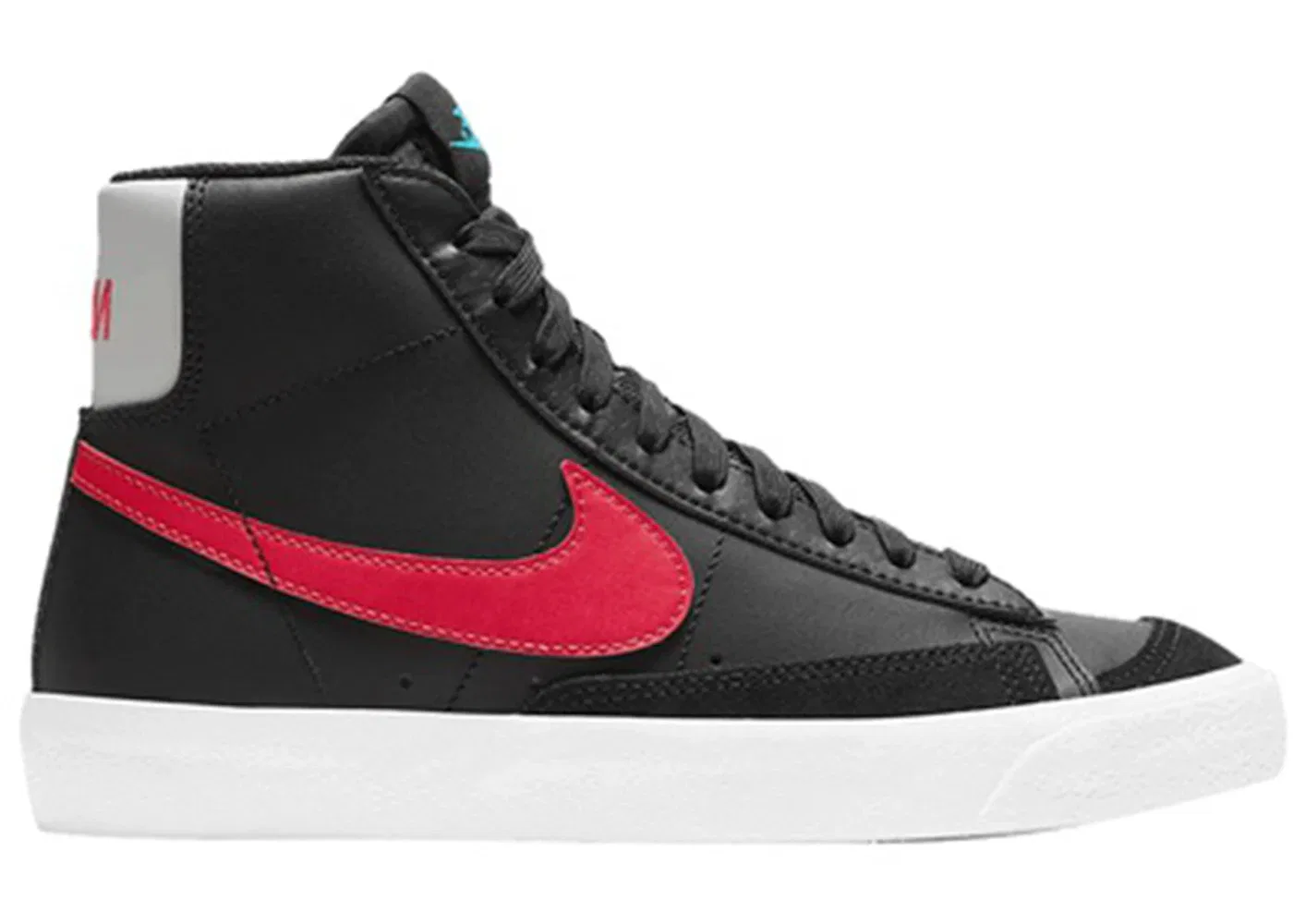Детские кроссовки Lifestyle Nike Blazer Mid 77, Black Fusion Red - Lt Blue Fury - Grey Fog