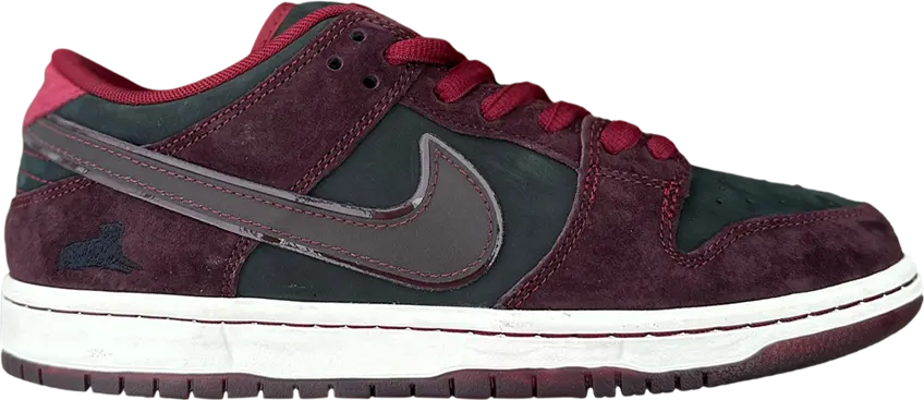 

Кроссовки Riot Skateshop X Nike Dunk Low Sb, темно-красный