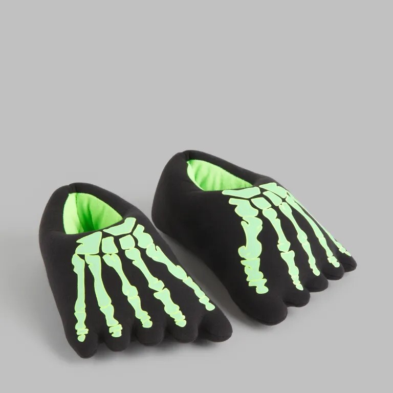 

Тапочки H&M Skeleton Print-motif, черный/зеленый