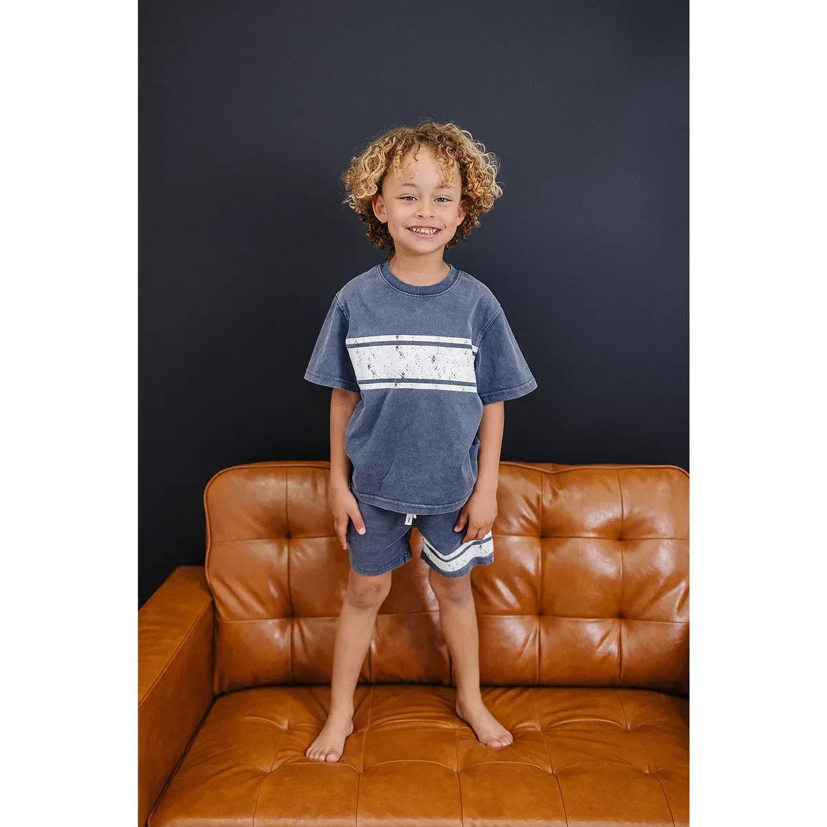 Детский комплект из футболки и шорт с принтом Sandy Set Olive + Scout, Blue — фото 3