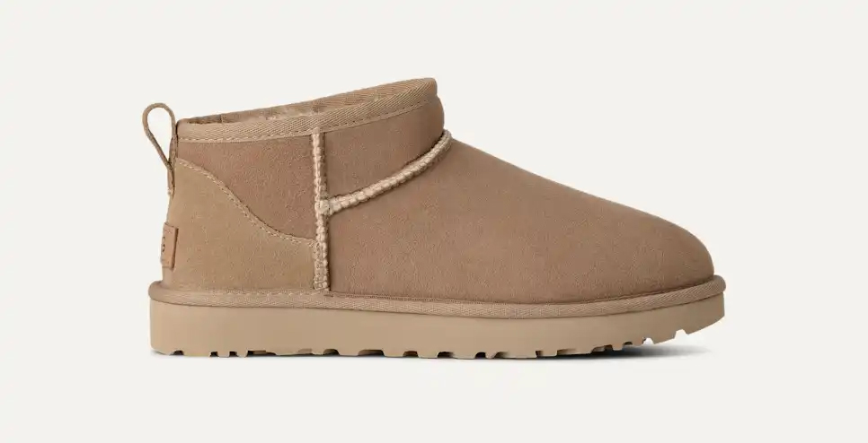 Ботинки короткие женские UGG Classic Ultra Mini, бежевый