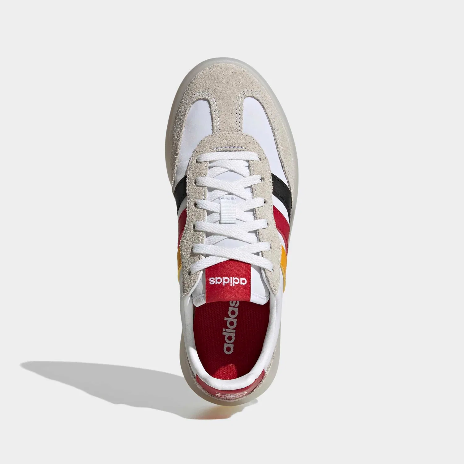 Детские футбольные бутсы с низким профилем Barreda Decode Kids Adidas Performance, Ftwwht/Cogold — фото 4
