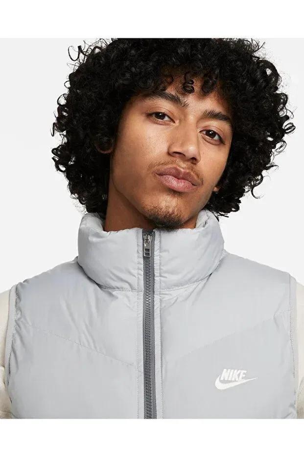 Мужская пуховая жилетка без рукавов Storm-Fit Windrunner Nike, Gray — фото 3