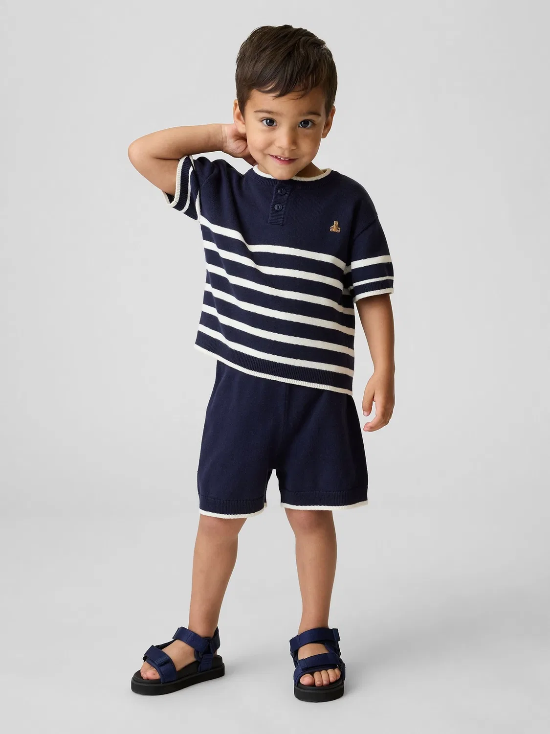 Комплект из хлопкового хенли и шорт, полосатый Gap, Navy