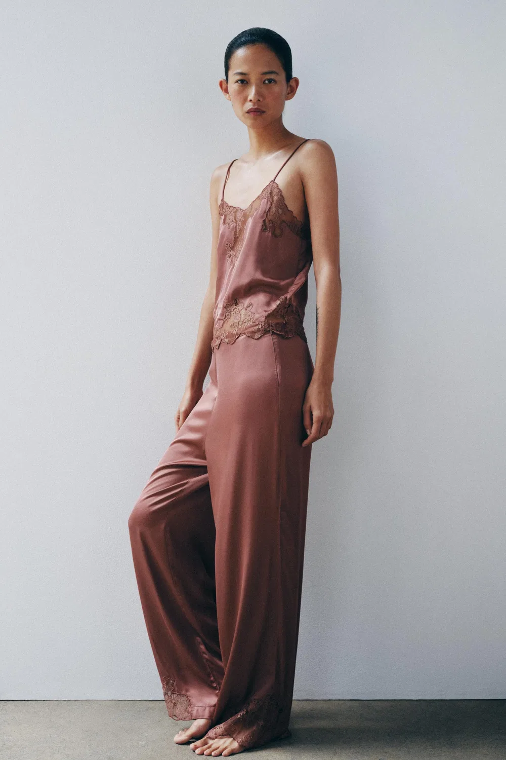 Атласные кружевные брюки-нижнее белье ZARA, Dusty pink