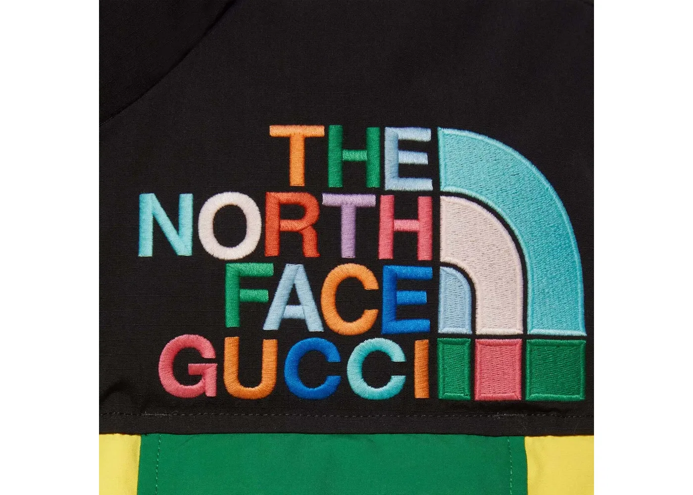 Женский жилет с принтом Gucci x The North Face Down Vest, Yellow/Black/Green — фото 2