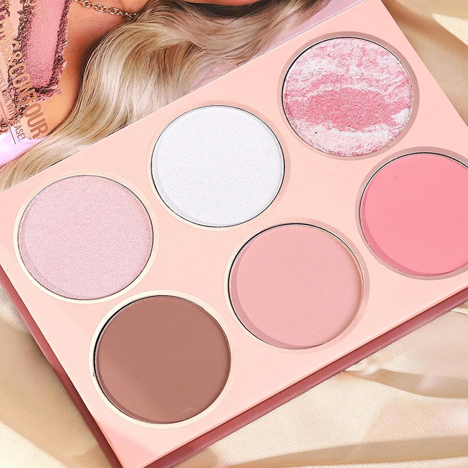 Тени для век Shining Eyeshadow Palette, 54 цвета — фото 4