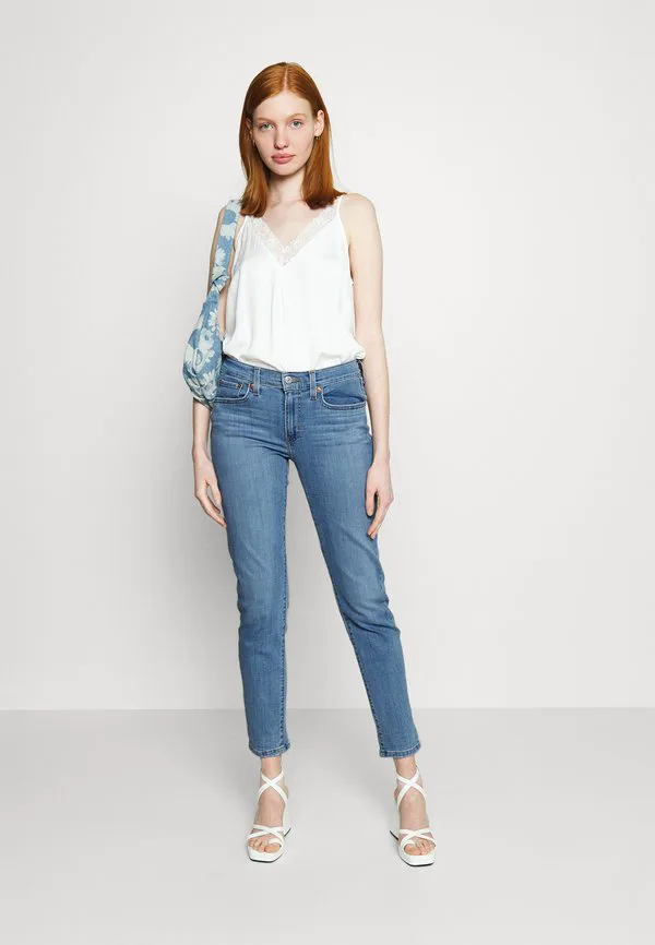 Джинсы-Бойфренды средней посадки, узкие Levi'S, Lapis Topic — фото 2