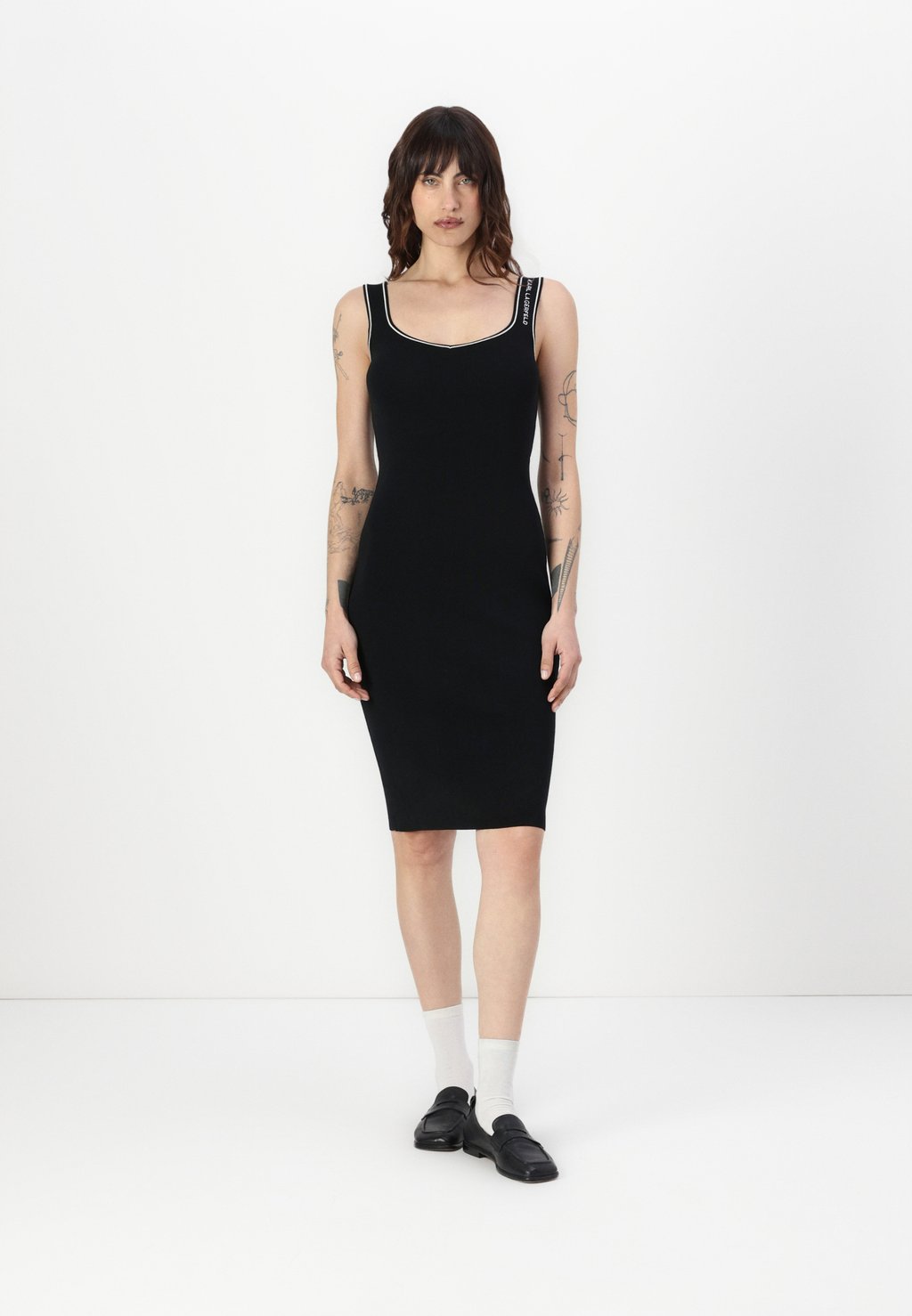 

Вязаное платье BODYCON DRESS KARL LAGERFELD, черный