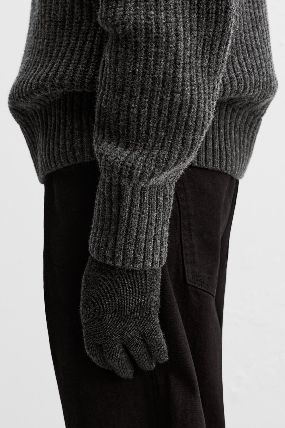 

Перчатки из шерсти ZARA, серый мергель