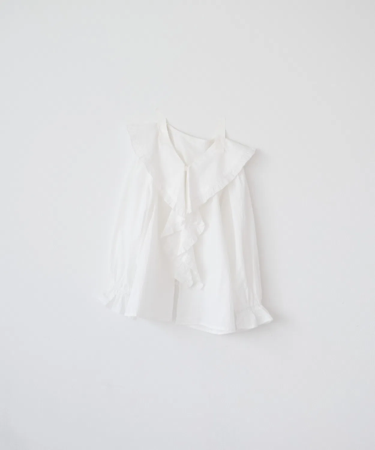 Детская блузка с фриллами и большим воротником, модель 1056110 LOWRYS FARM, Off White