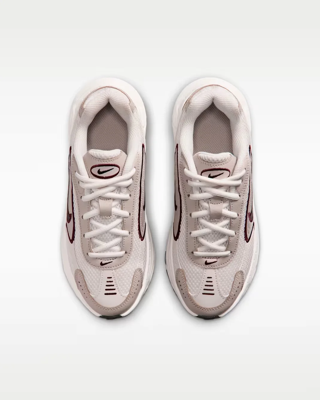 Кроссовки подростковые Nike Stratos Shift 2000, кремовый/бежевый — фото 3